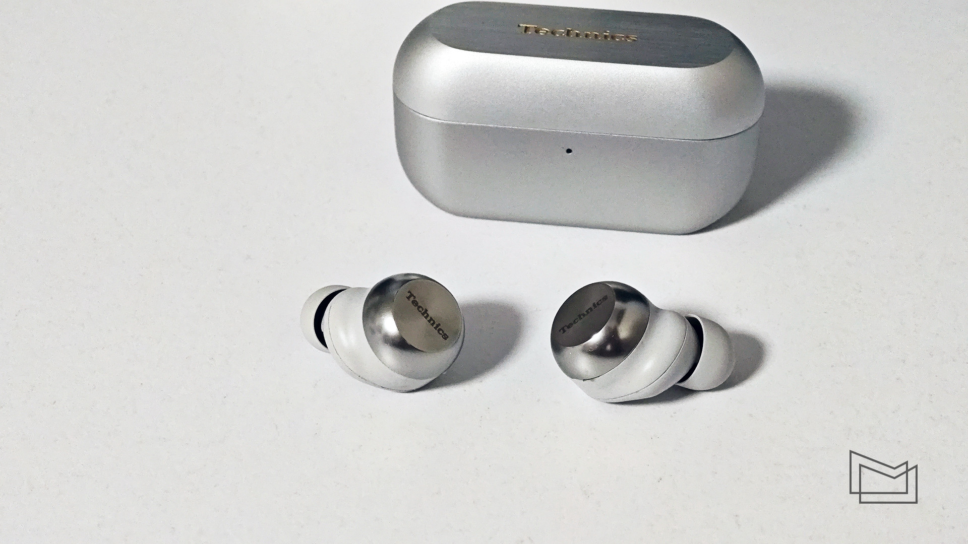 Огляд Technics EAH-AZ100: звучання, шумоізоляція та мікрофон