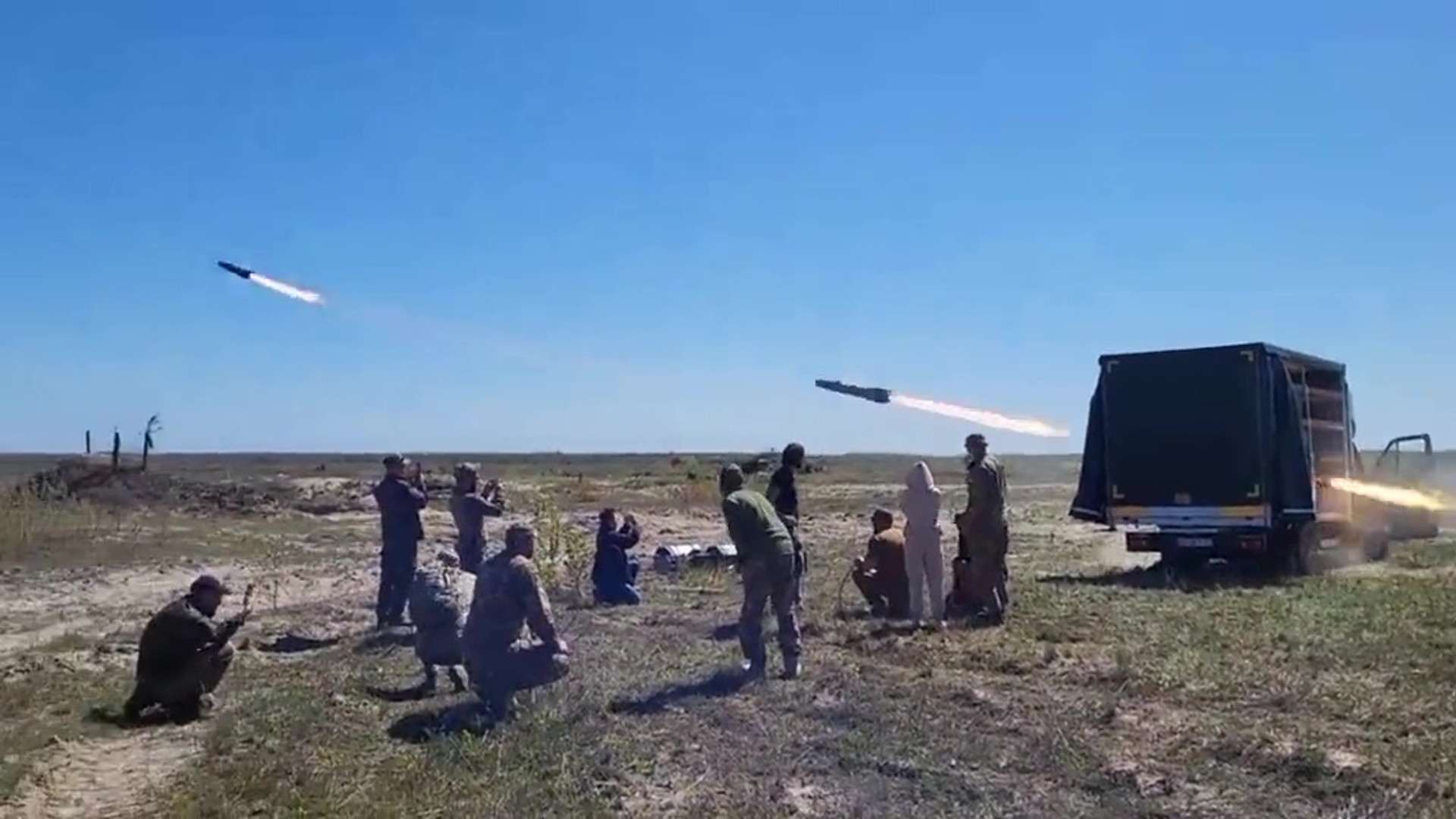 Запуск на одному з українських полігонів одразу кількох ракет Brimstone з замаскованої вантажівки / Фото з відкритих джерел