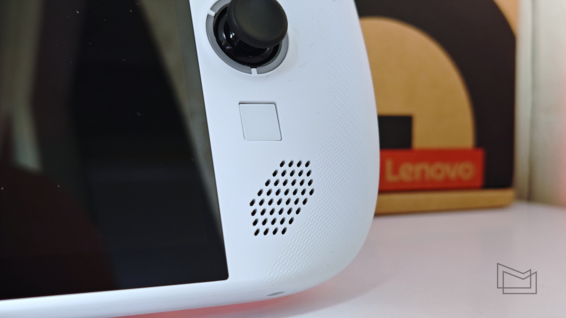 Огляд Lenovo Legion Go S: дизайн та ергономічність