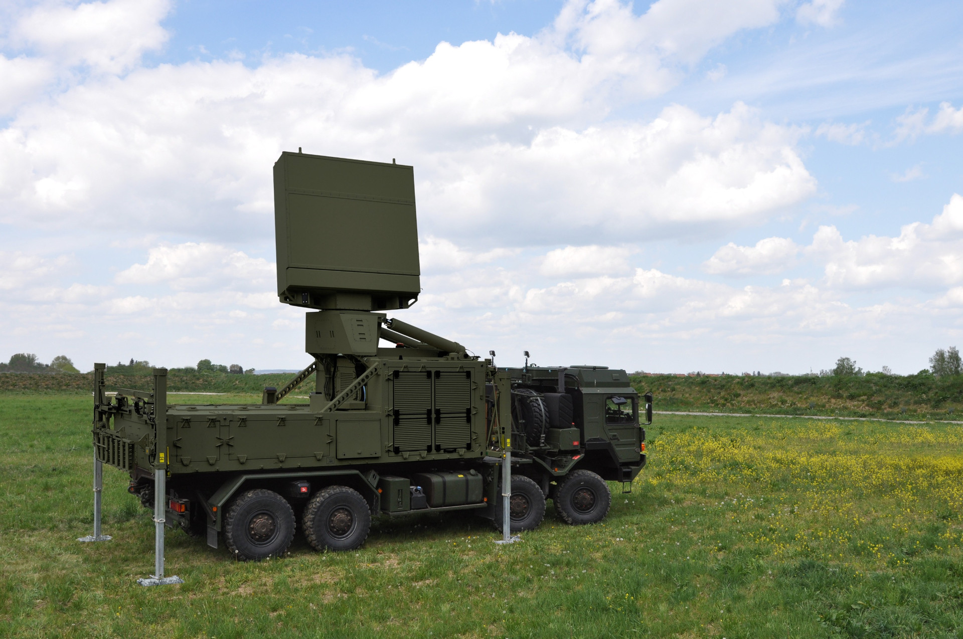 Німецька РЛС TRML-4D від компанії Hensoldt