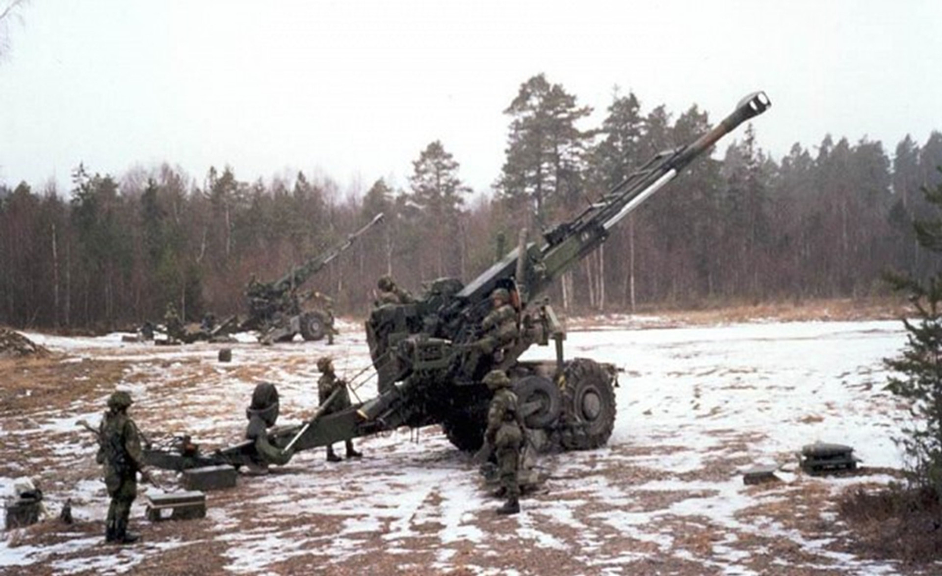 155-мм гаубиця FH-77 на стрільбах у Швеції / Фото з відкритих джерел