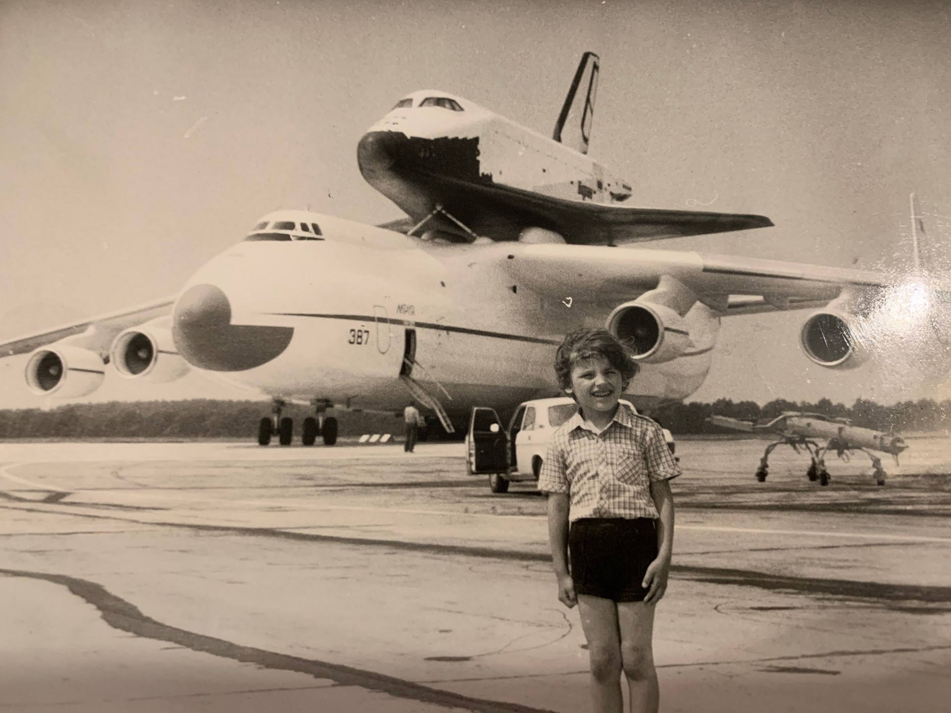 Ан-225 Мрія та Буран, Гостомель, 1989 рік. Фото з сімейного архіву одного з читачів Межі