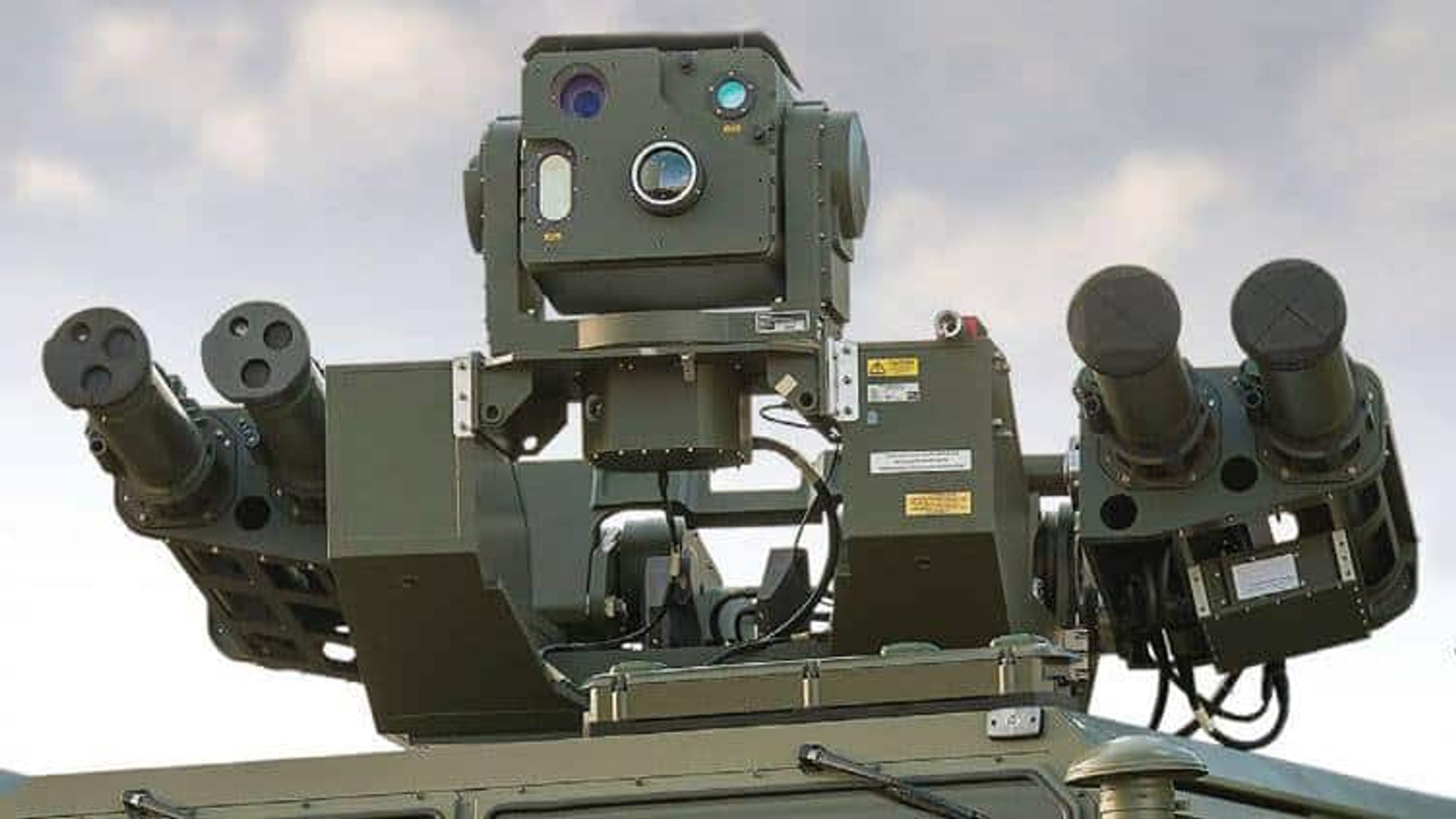 Британський ЗРК RapidRanger, який використовує ракети LMM