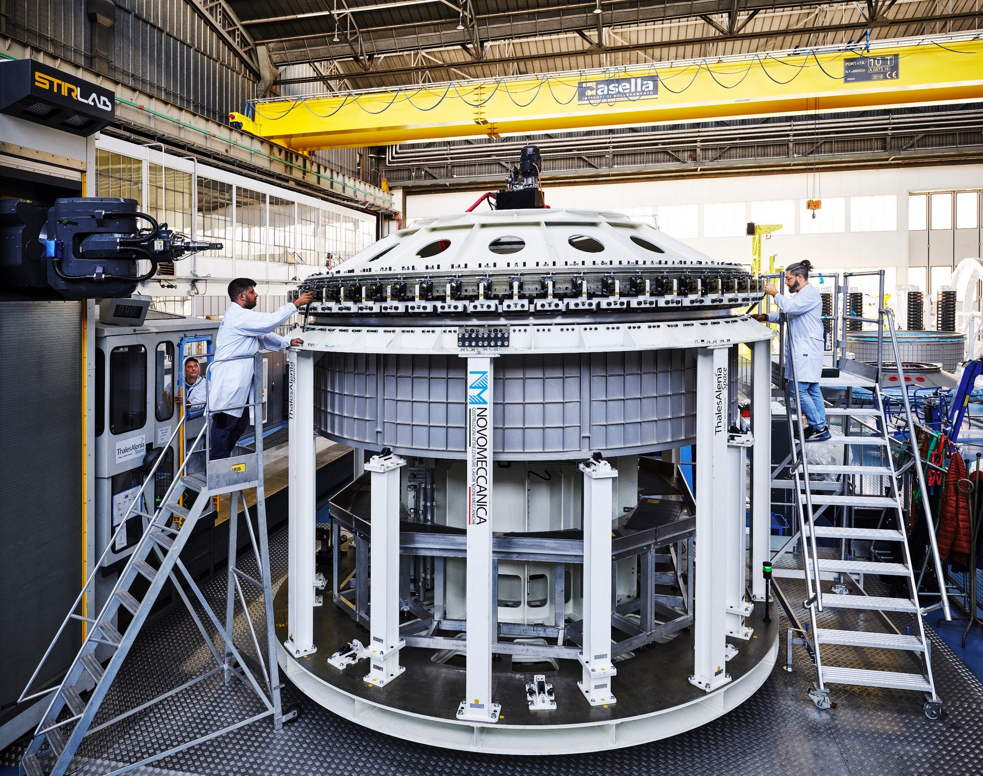 Збирання зовнішньої структури модуля Axiom Habitat 1 (AxH1) на заводі Thales Alenia Space у Турині (Італія), липень 2023 рік