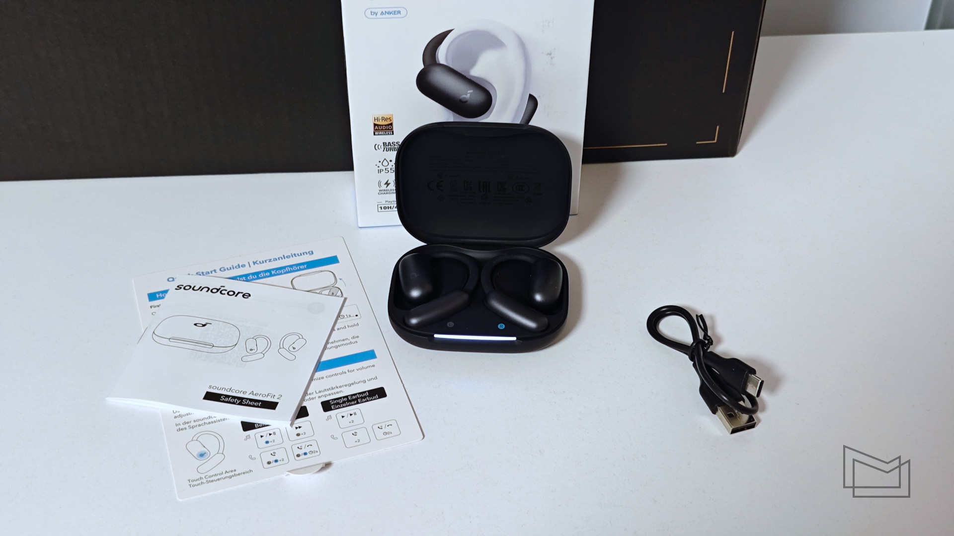 Огляд Anker soundcore AeroFit 2: комплектація