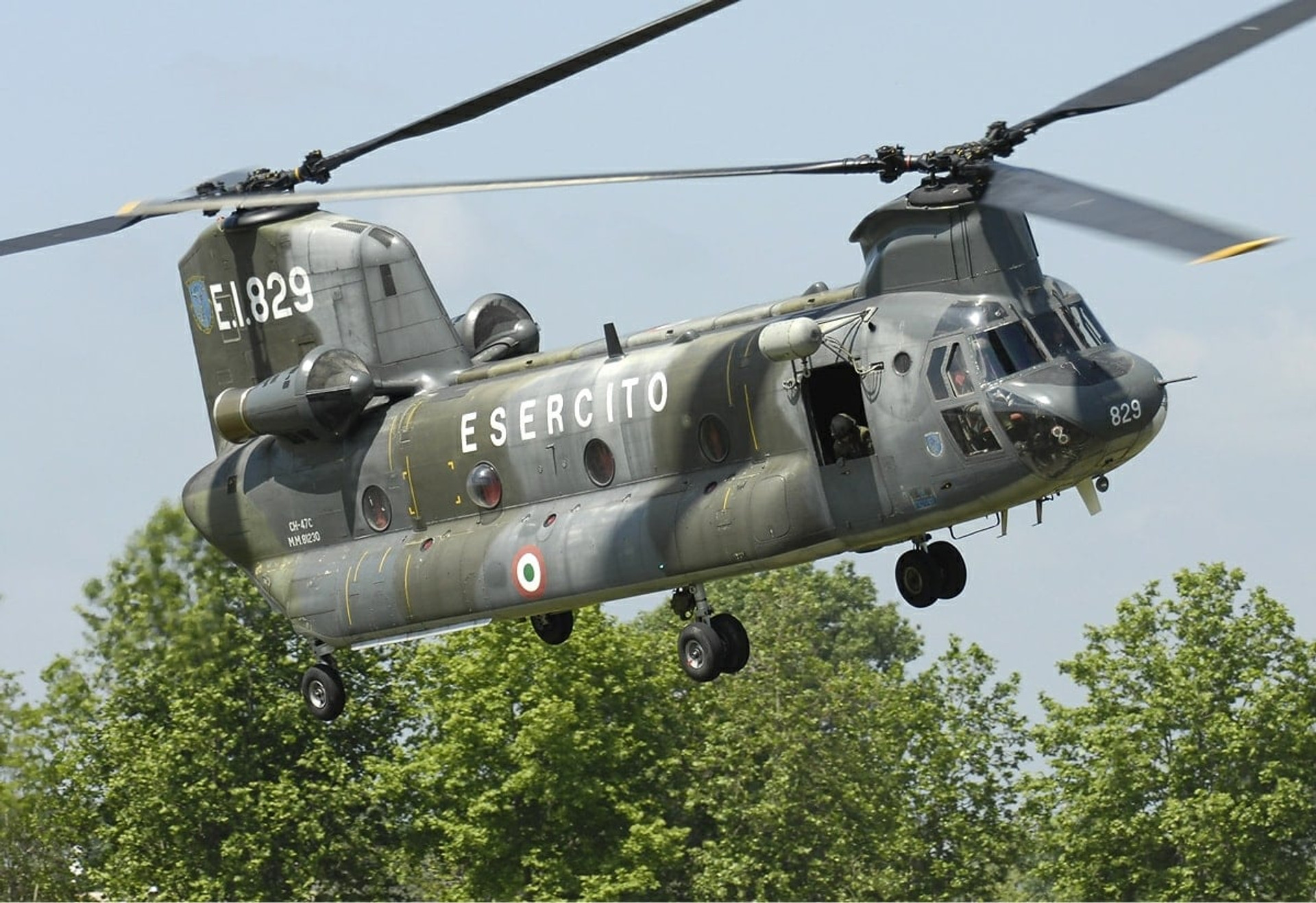 Гелікоптер Boeing CH-47 Chinook