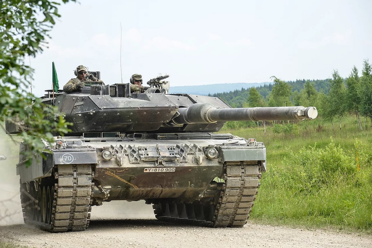 Leopard 2A6