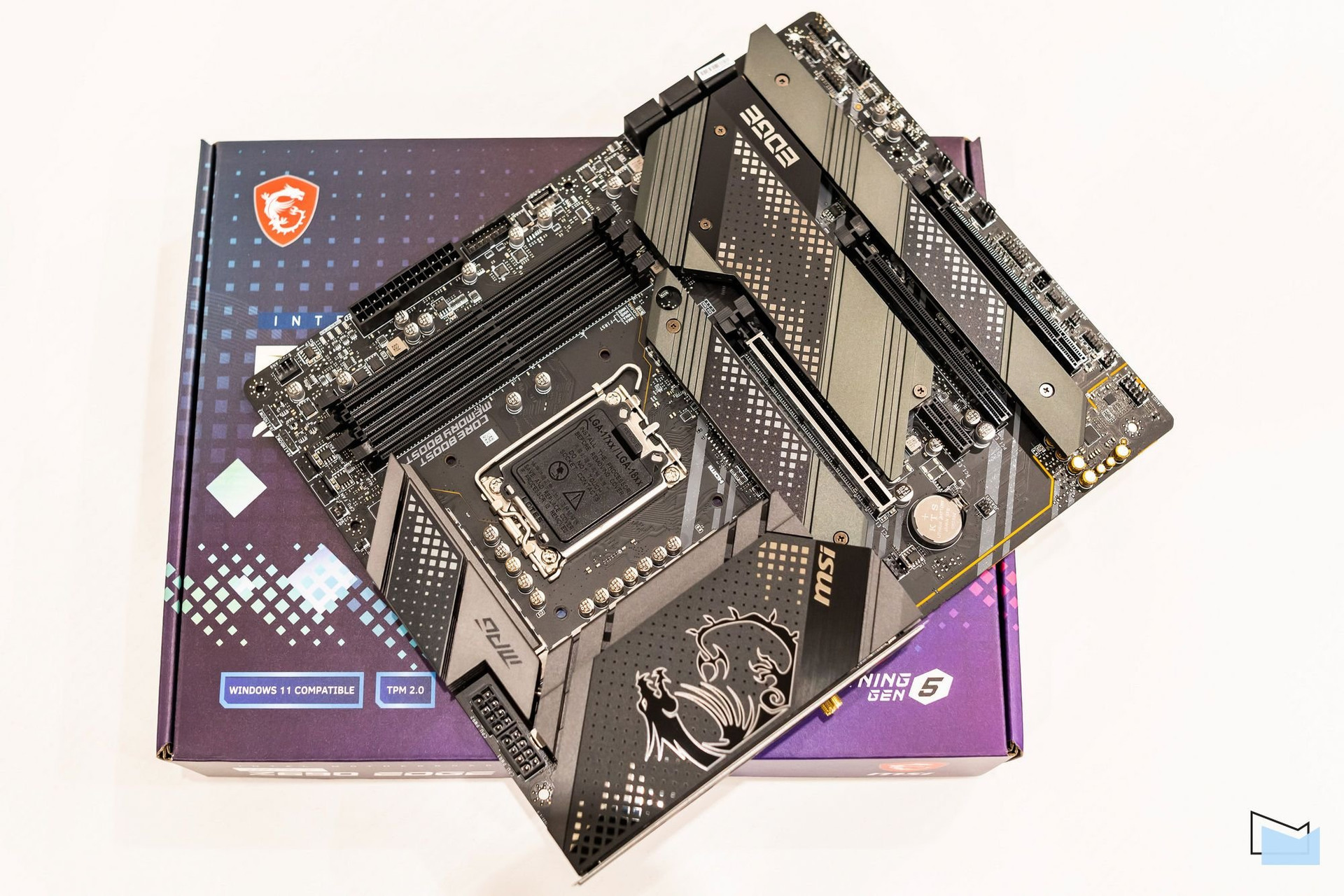 MSI MPG Z690 EDGE WiFi DDR4