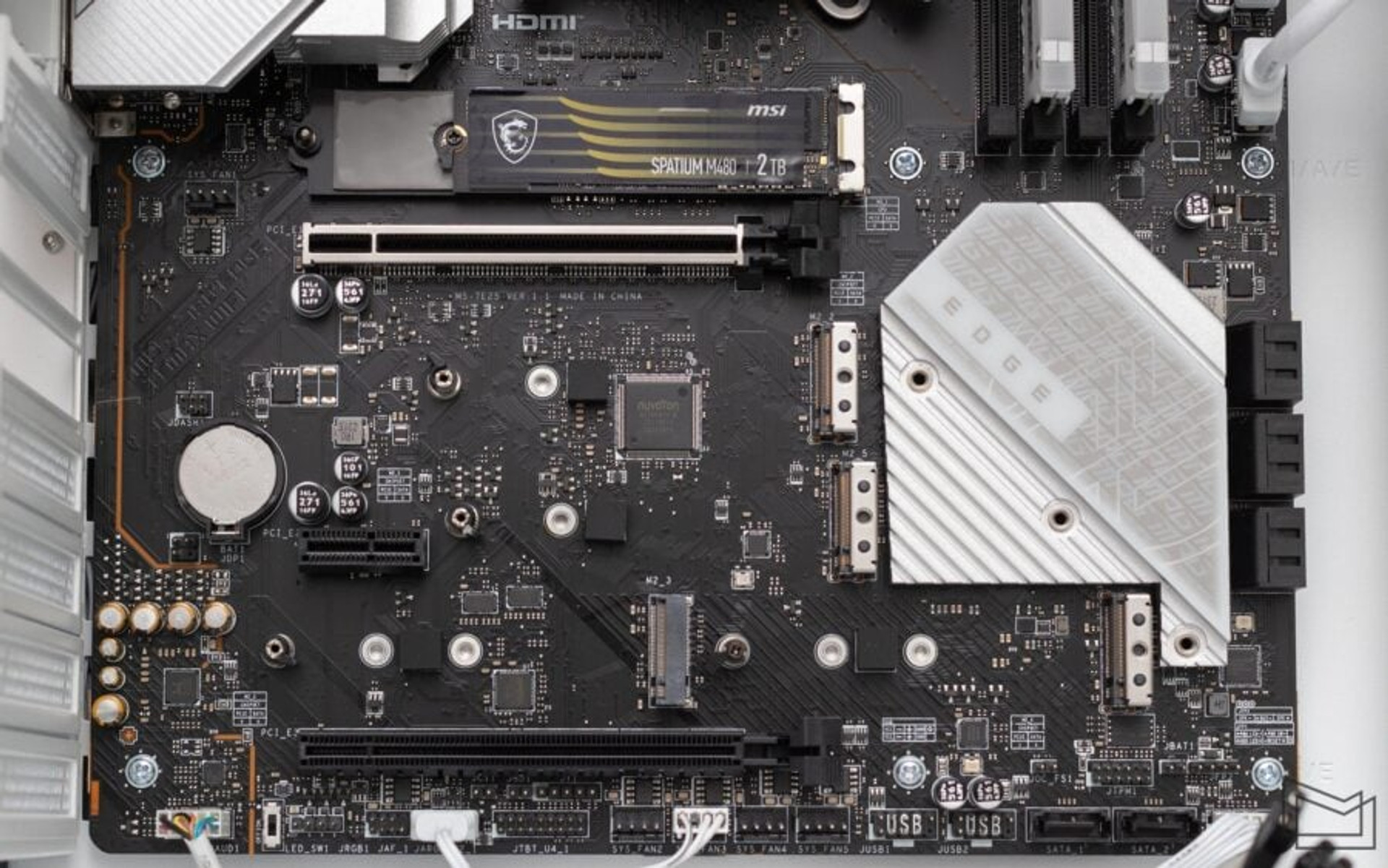 MSI MPG Z790 EDGE TI MAX WIFI ports M.2