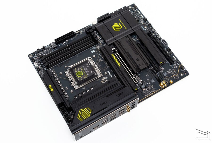 MSI MAG X870 TOMAHAWK WiFi motherboard