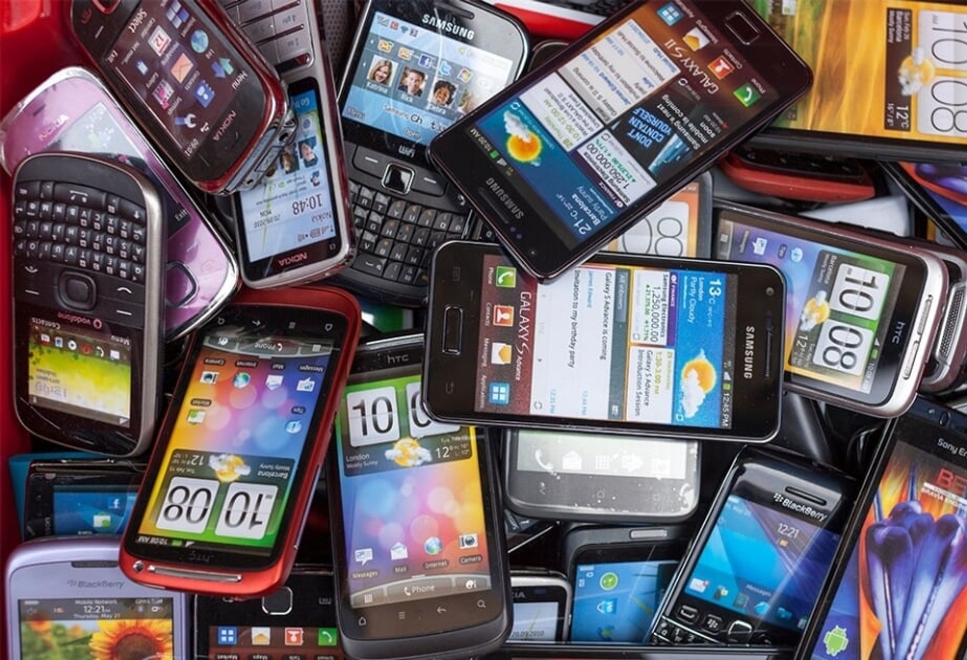 Old 3G smartphones