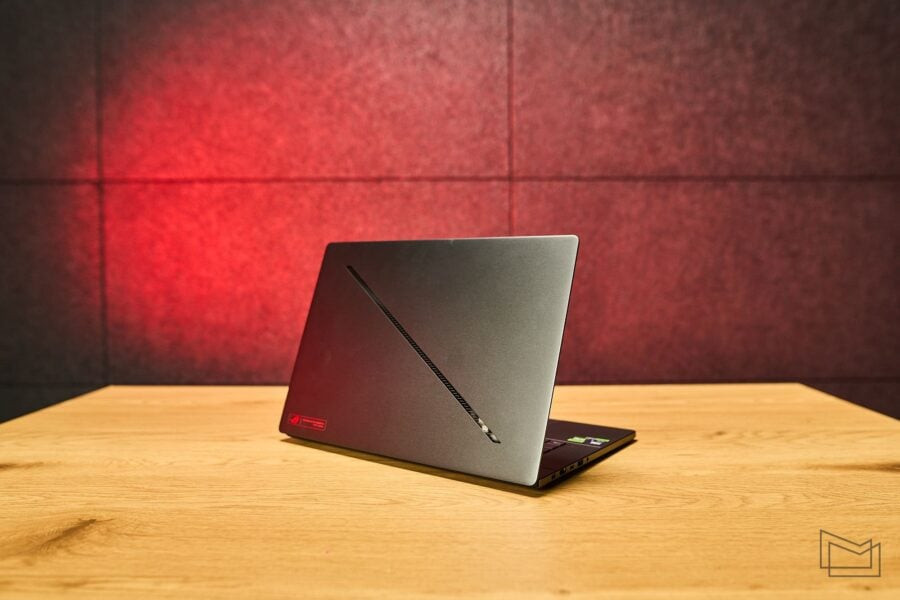 ROG Zephyrus G16 (2024)