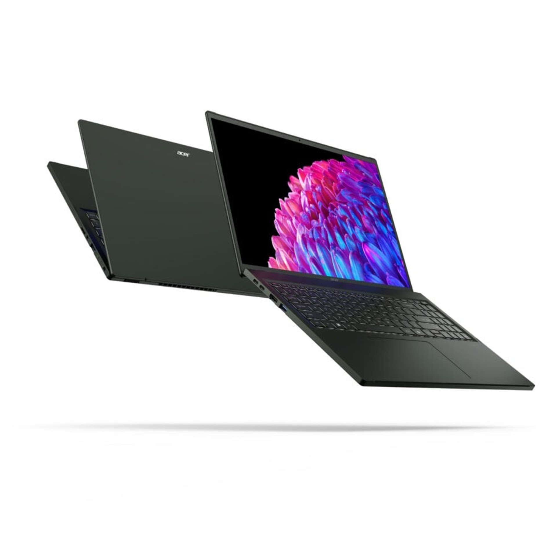 Acer-Swift-Edge-16_Ray_03-custom