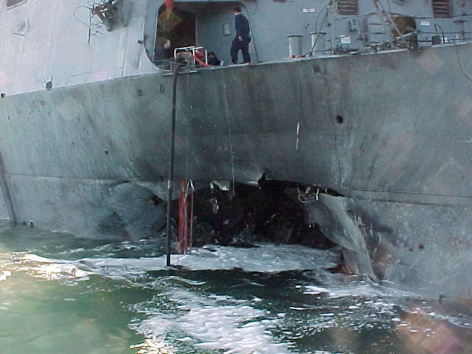 USS Cole, Морські ударні дрони