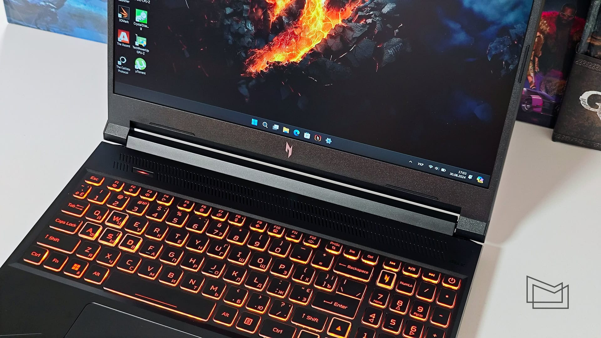 Огляд Acer Nitro V 16: зовнішній вигляд