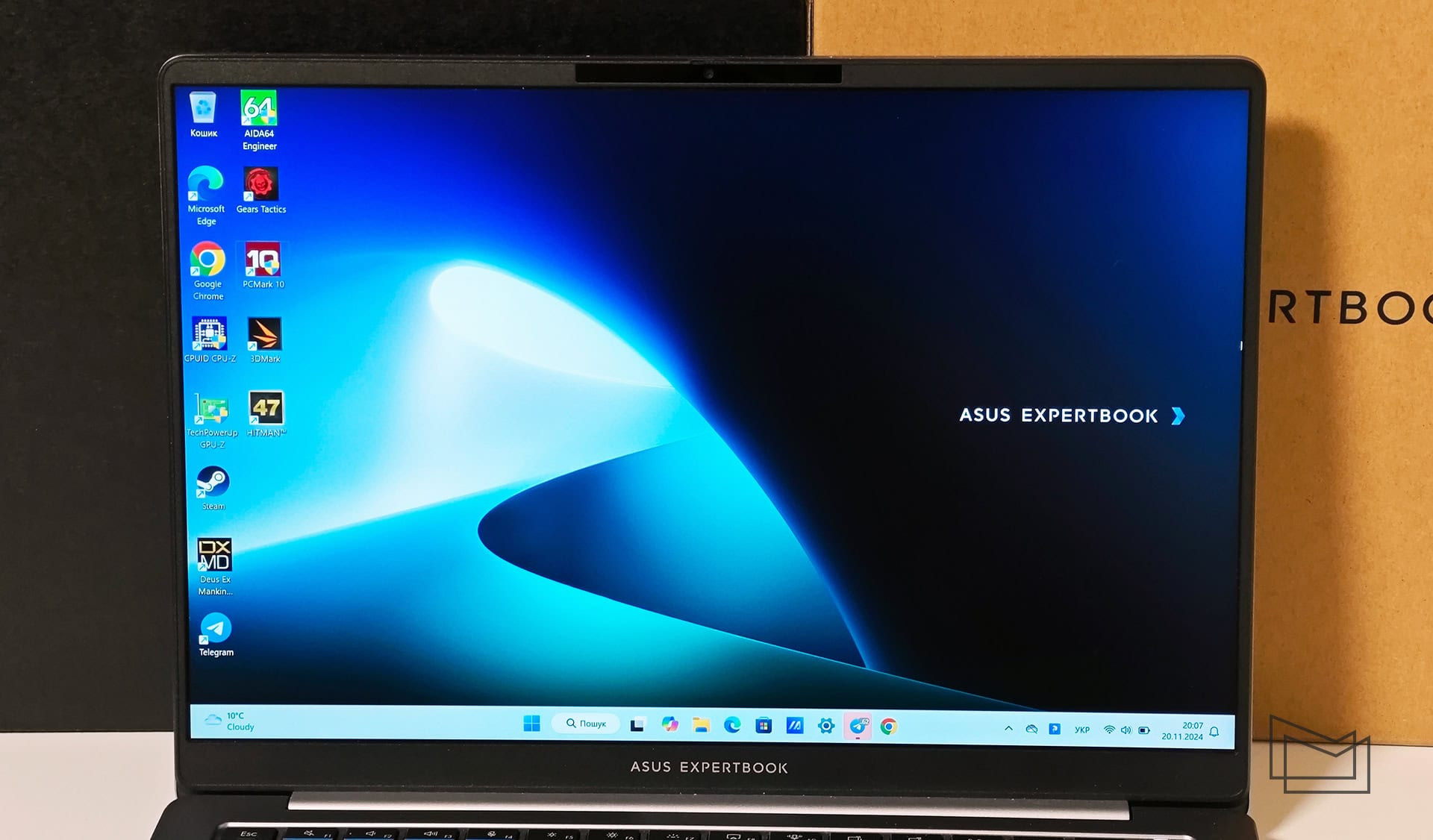 Огляд ASUS ExpertBook P5: дисплей