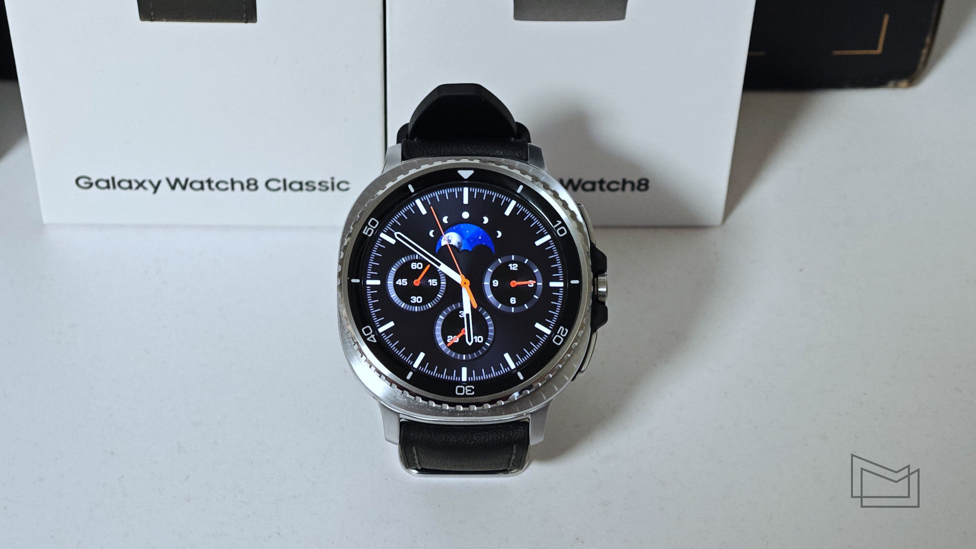 Огляд Samsung Galaxy Watch8 та Watch8 Classic: дисплей та апаратна платформа