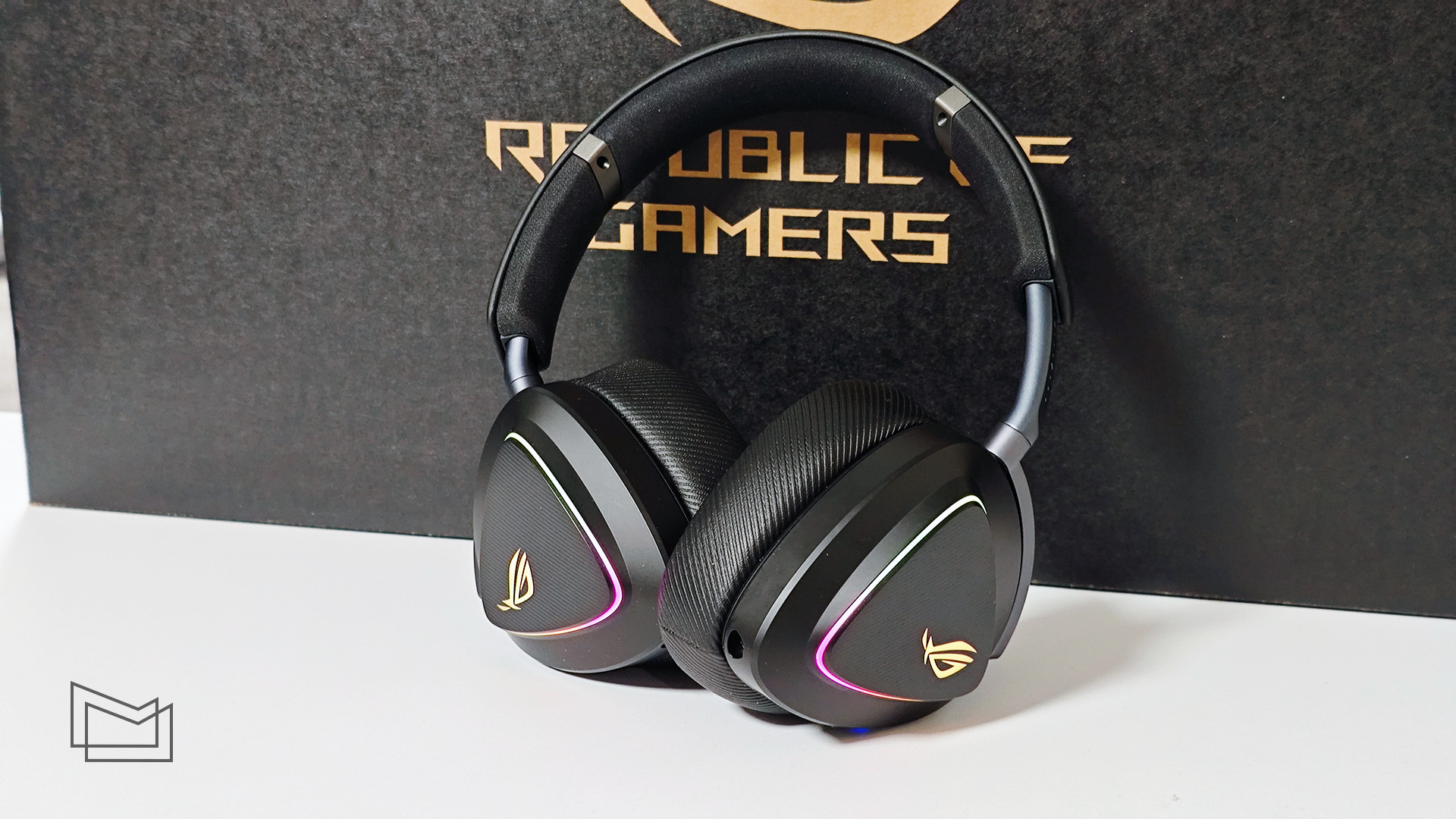 Огляд ASUS ROG Delta II: якість звучання та мікрофона