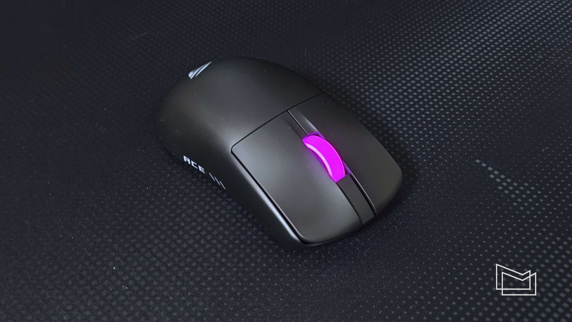 Огляд ASUS ROG Harpe II Ace: дизайн та конструкція
