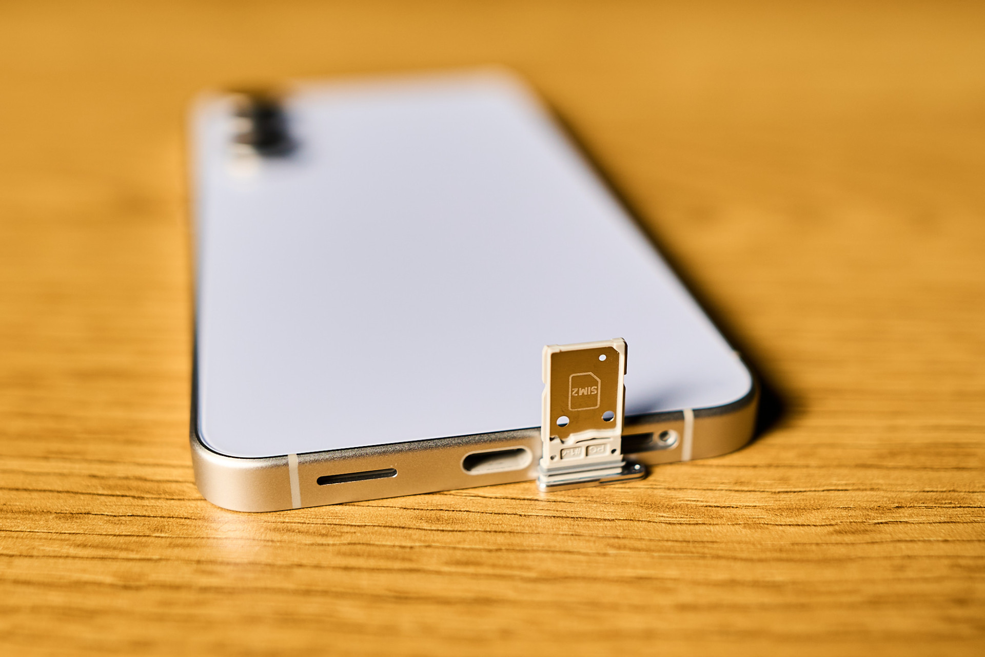 Огляд Samsung Galaxy S25 FE: дизайн та ергономічність