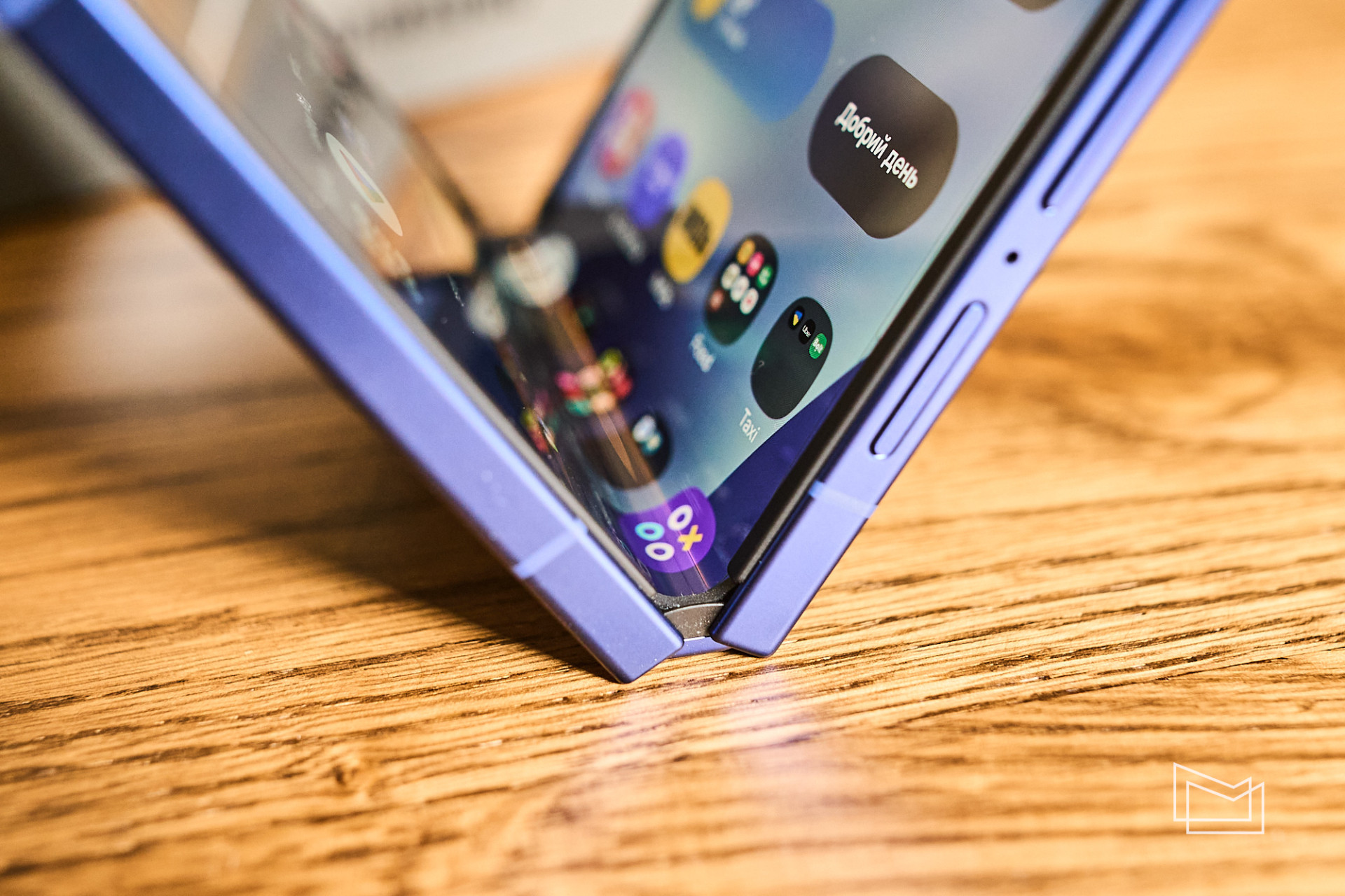 Огляд Samsung Galaxy Flip7: дизайн та ергономічність