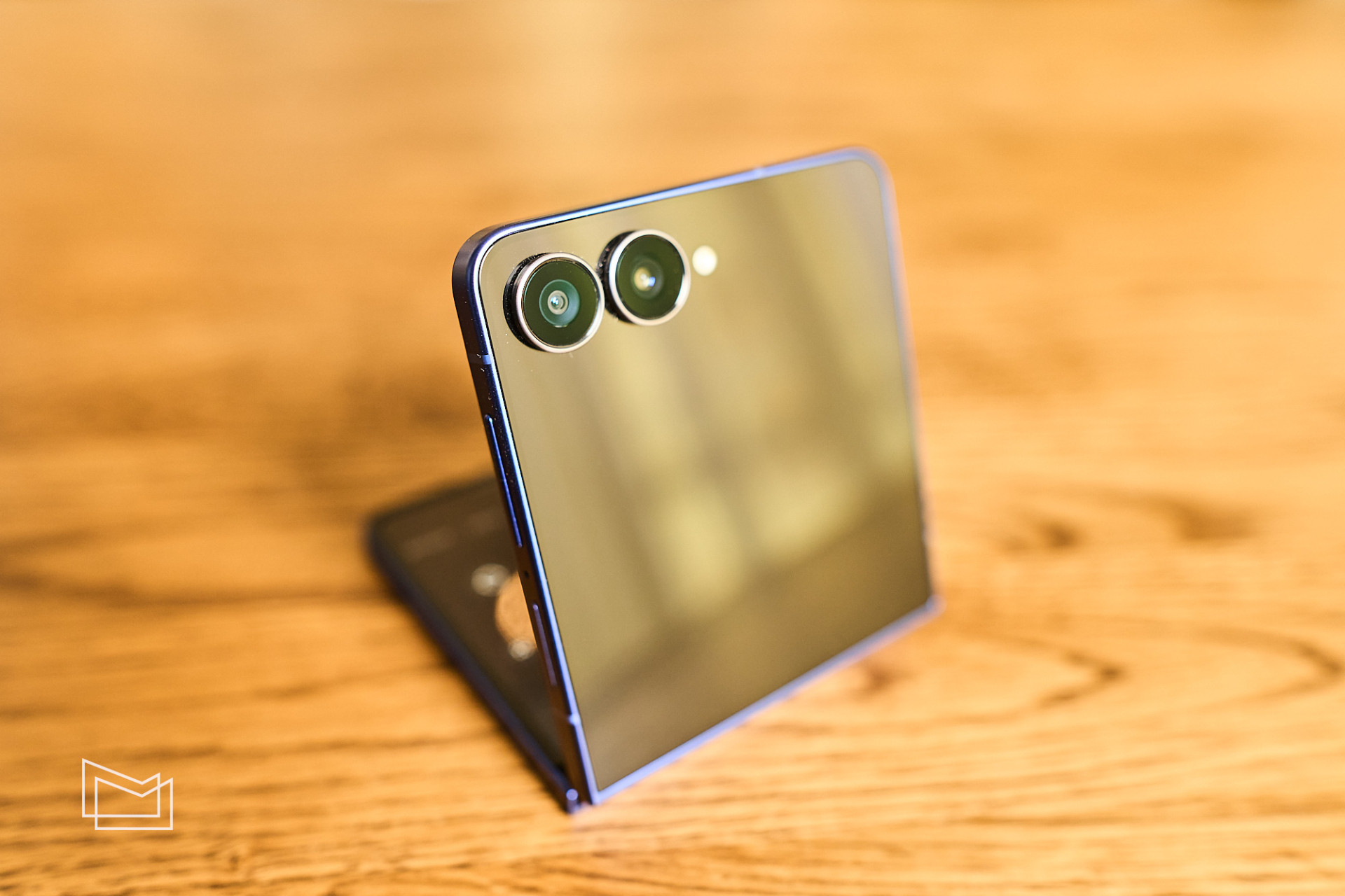 Огляд Samsung Galaxy Flip7: безпека