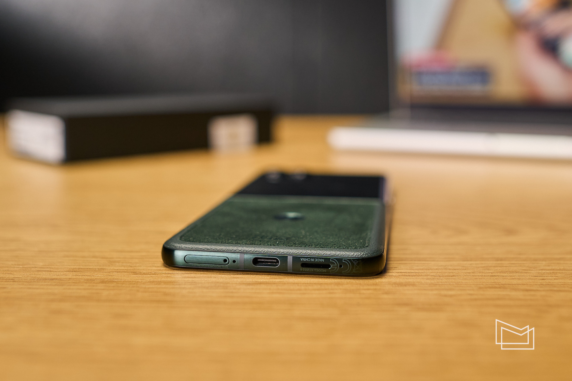 Огляд Motorola Razr 60 Ultra: звучання