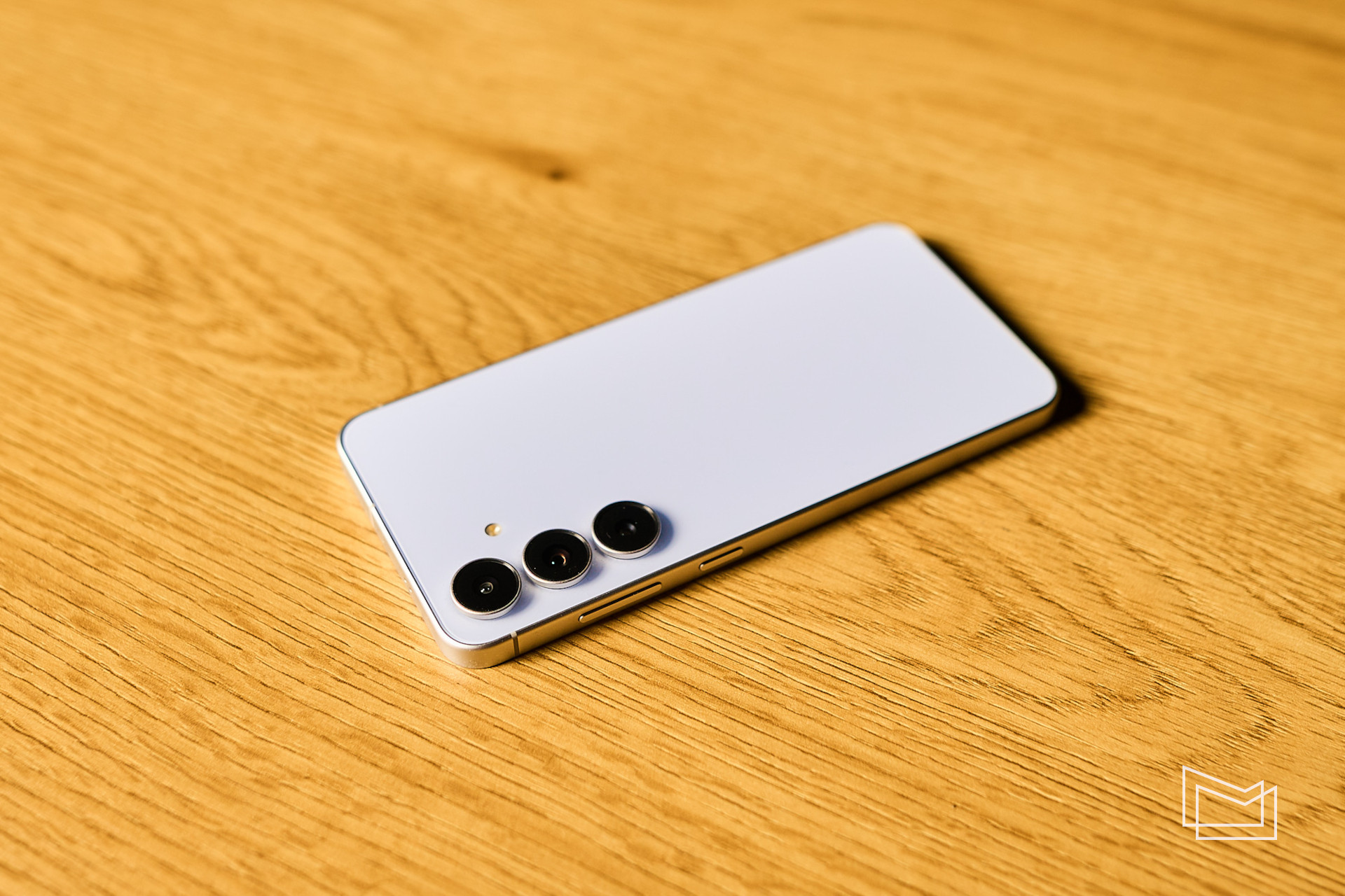 Огляд Samsung Galaxy S25 FE: автономність