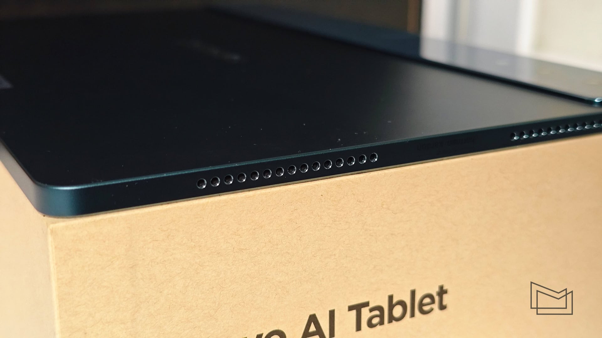 Огляд Lenovo Yoga Tab Plus: звук