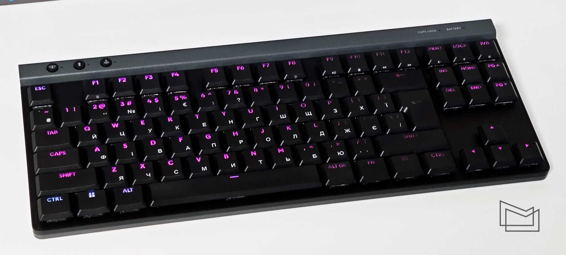 Огляд Logitech G515 Lightspeed TKL: конструкція