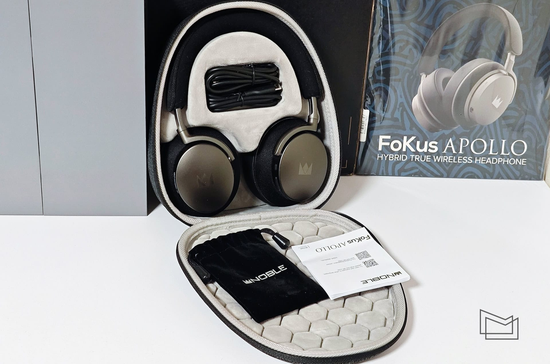 Огляд Noble Audio FoKus Apollo: комплект постачання