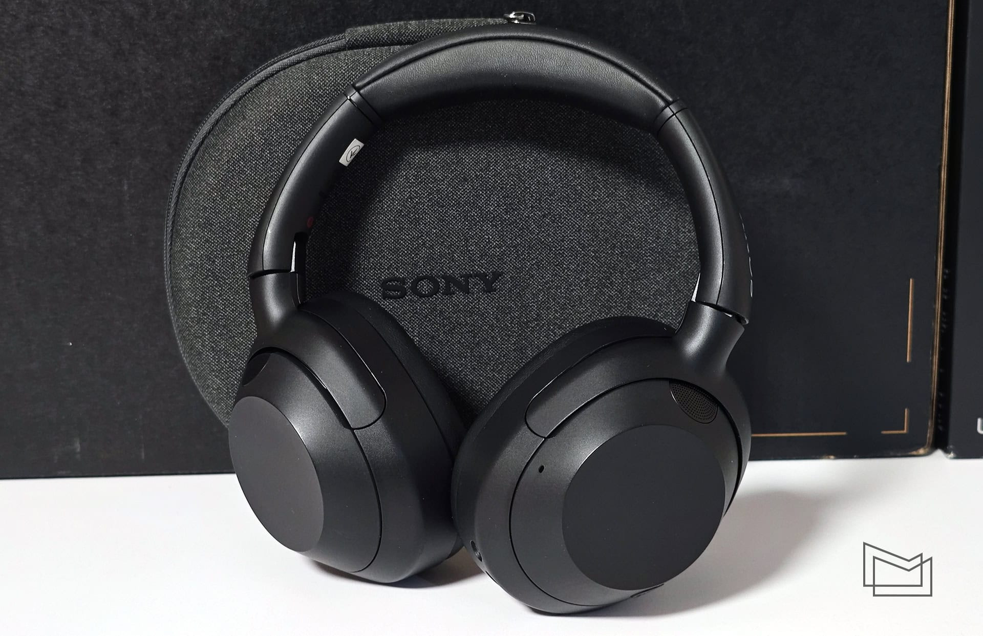 Огляд Sony ULT Wear: звучання