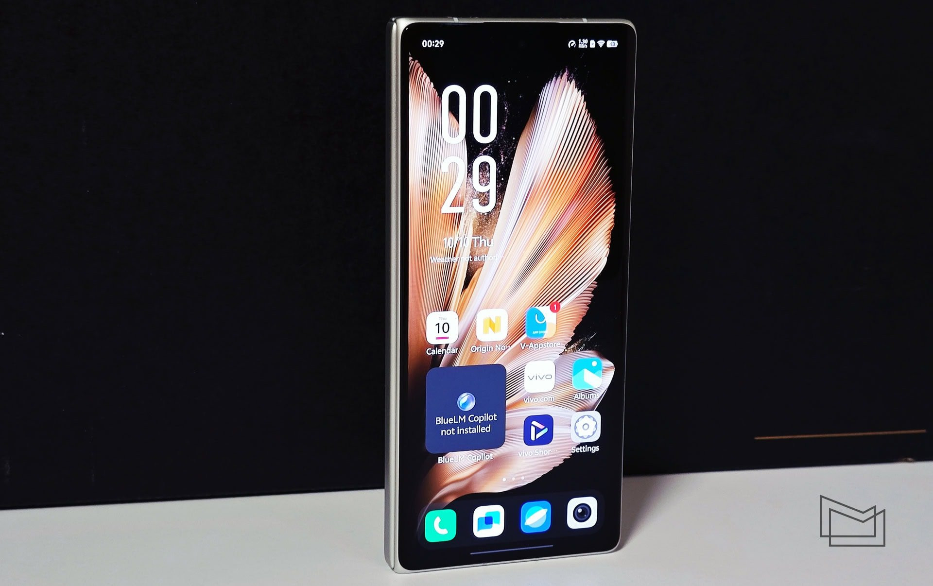 Огляд vivo X Fold3 Pro: зовнішній вигляд