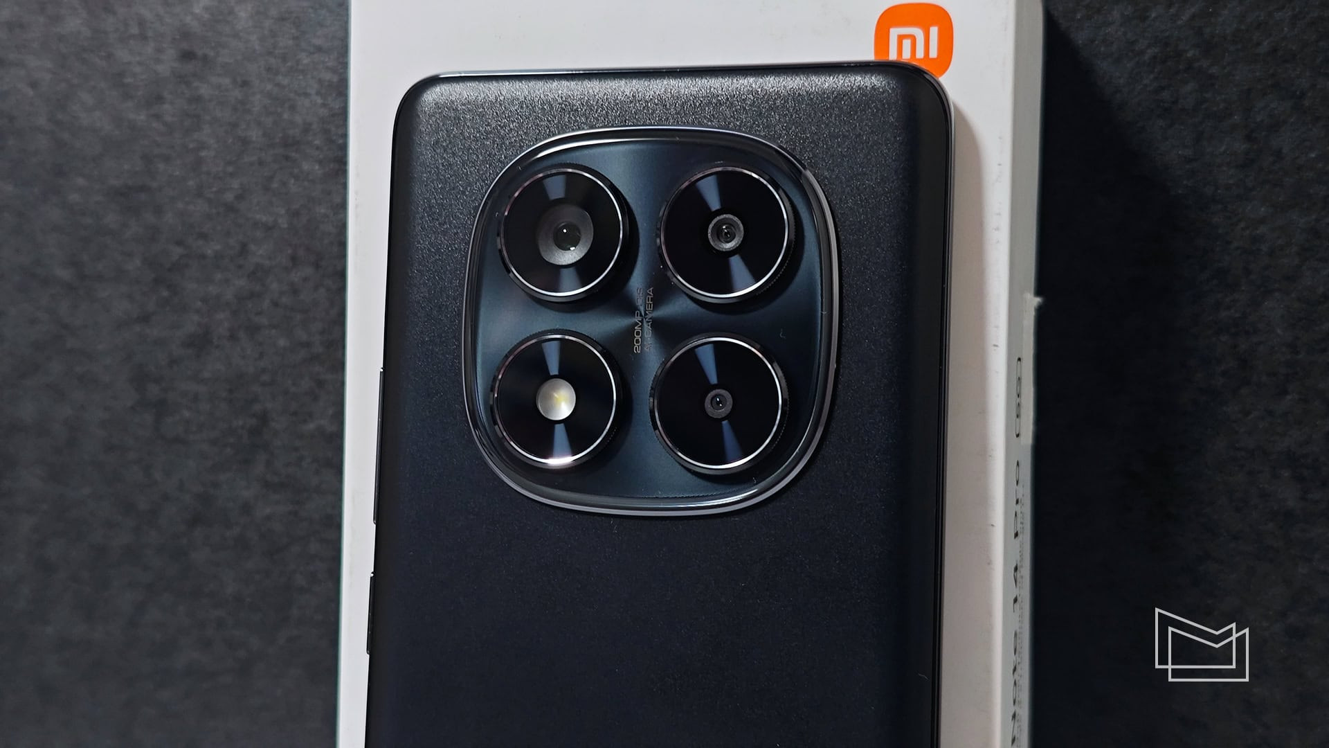 Огляд Xiaomi Redmi Note 14 Pro 5G: комплект зовнішній вигляд