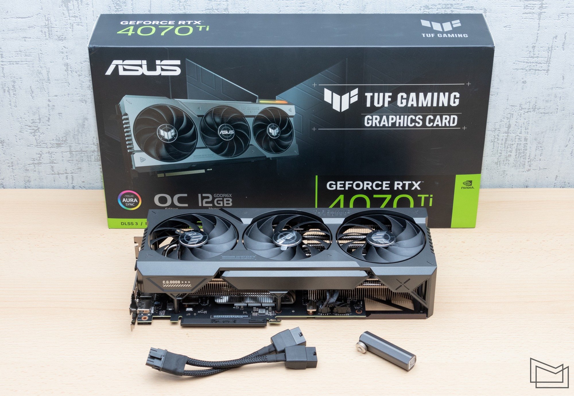 ASUS-TUF-Gaming-GeForce-RTX-4070ti-OC_1