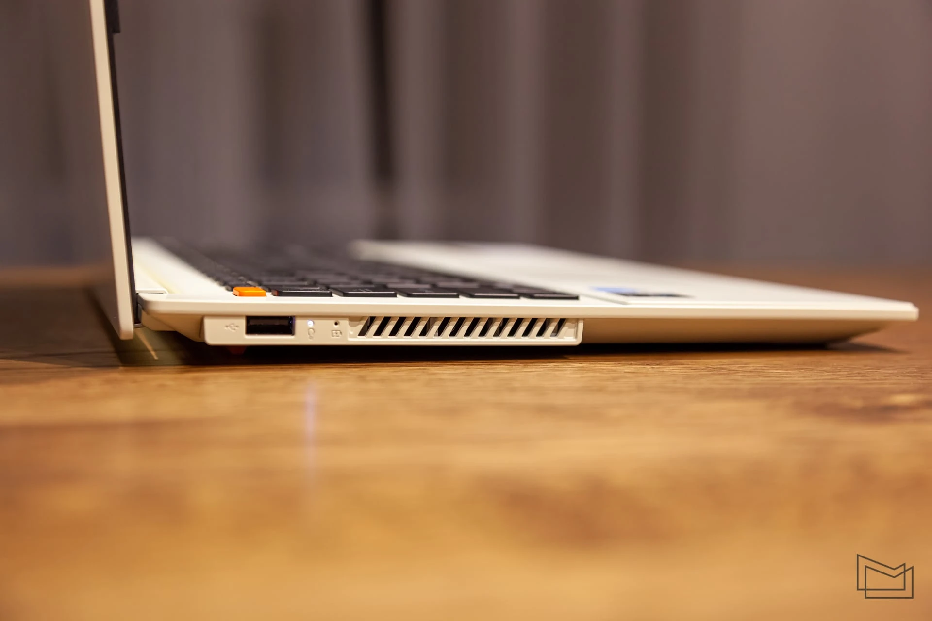 ASUS Vivobook S 15 OLED (26 of 27)