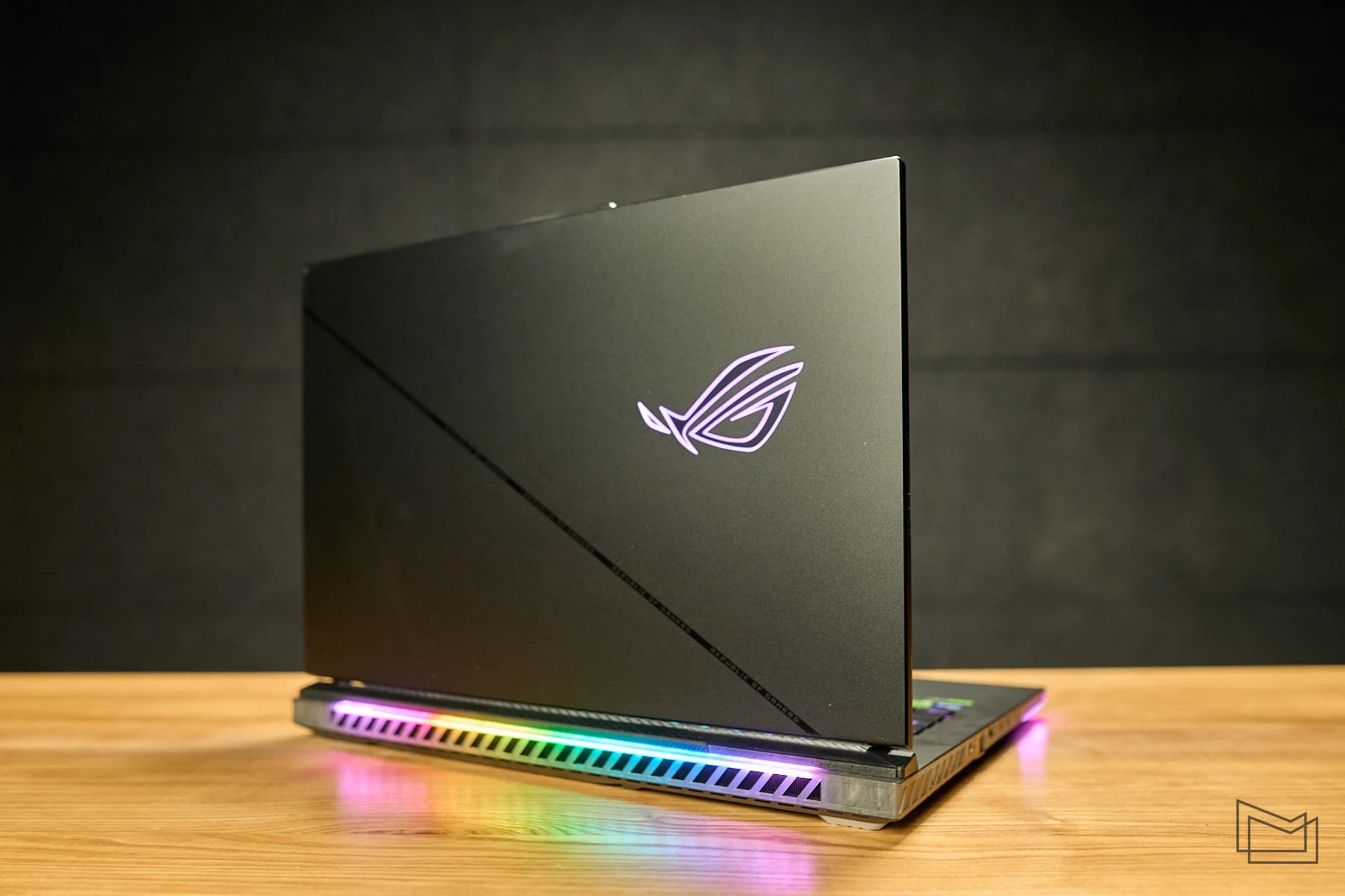 ASUS ROG Strix SCAR 18 (G834JYR) 2024 (9 of 41)
