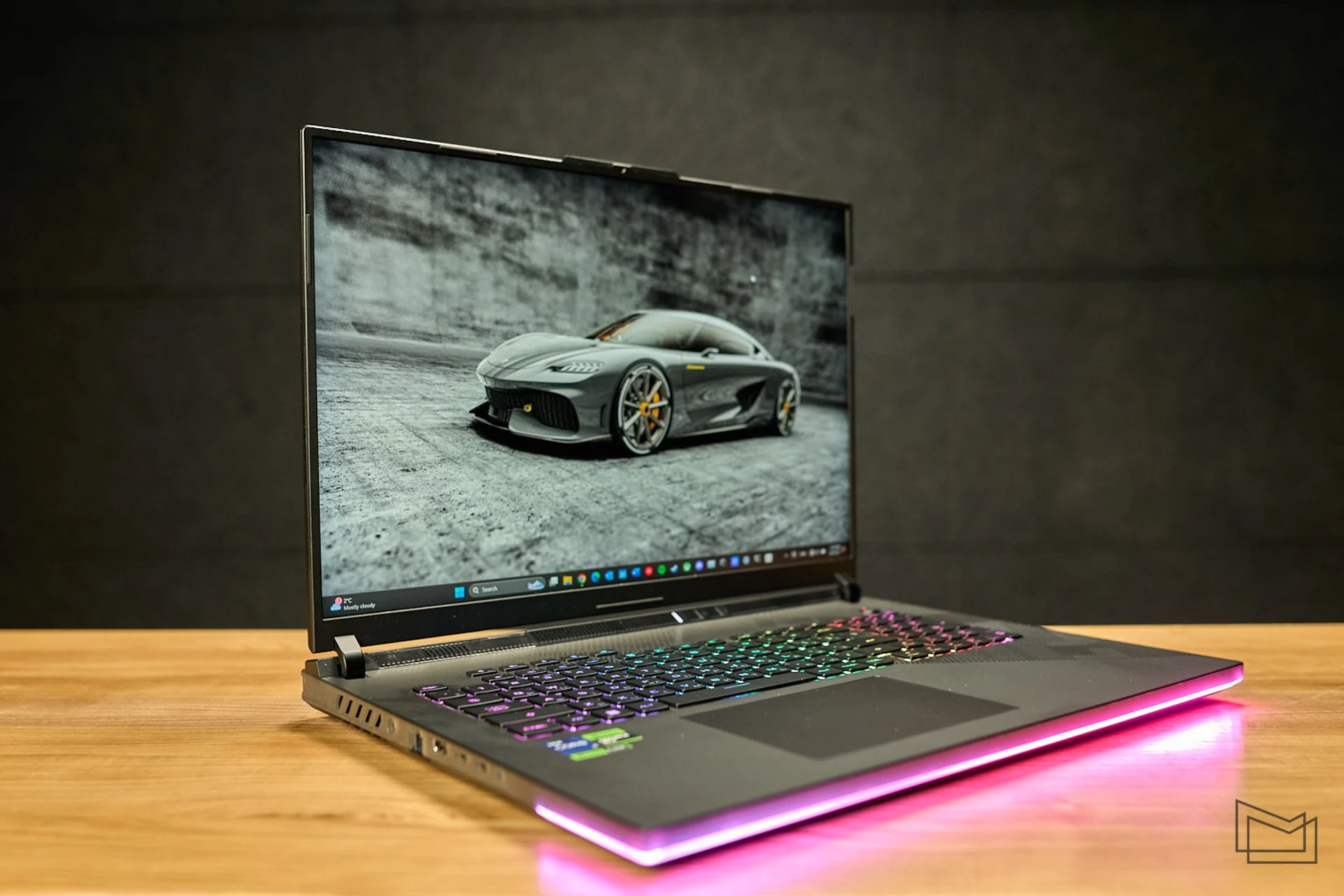 ASUS ROG Strix SCAR 18 (G834JYR) 2024 (8 of 41)