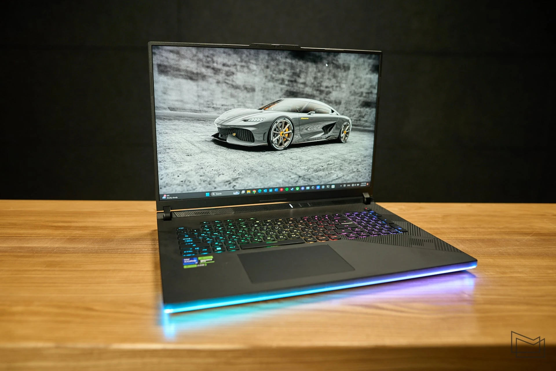 ASUS ROG Strix SCAR 18 (G834JYR) 2024 (5 of 41)
