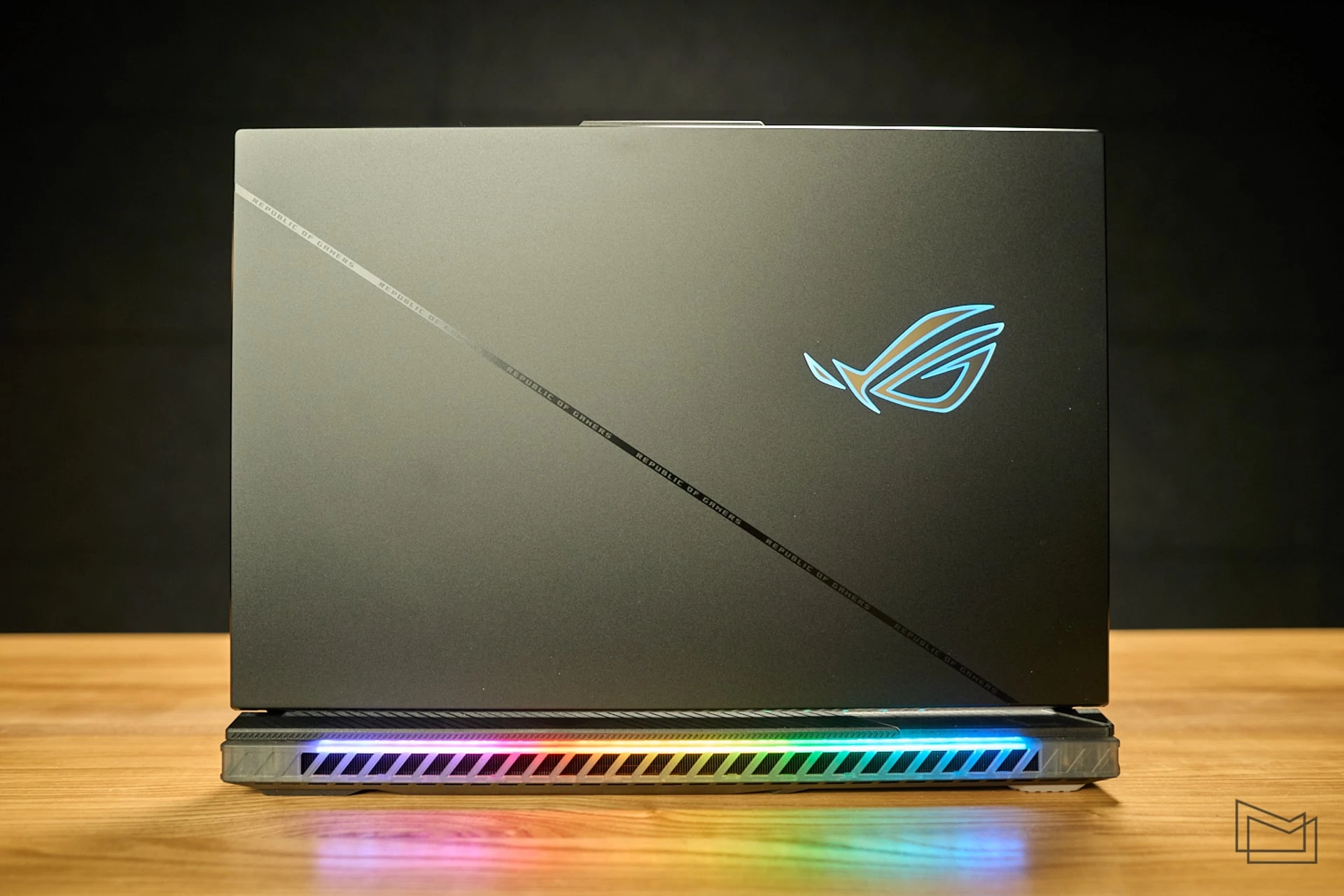 ASUS ROG Strix SCAR 18 (G834JYR) 2024 (13 of 41)