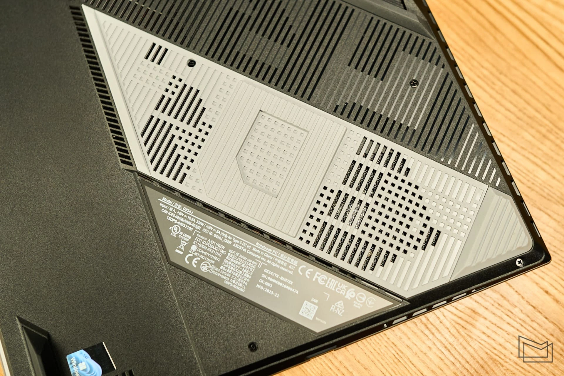 ASUS ROG Strix SCAR 18 (G834JYR) 2024 (21 of 41)