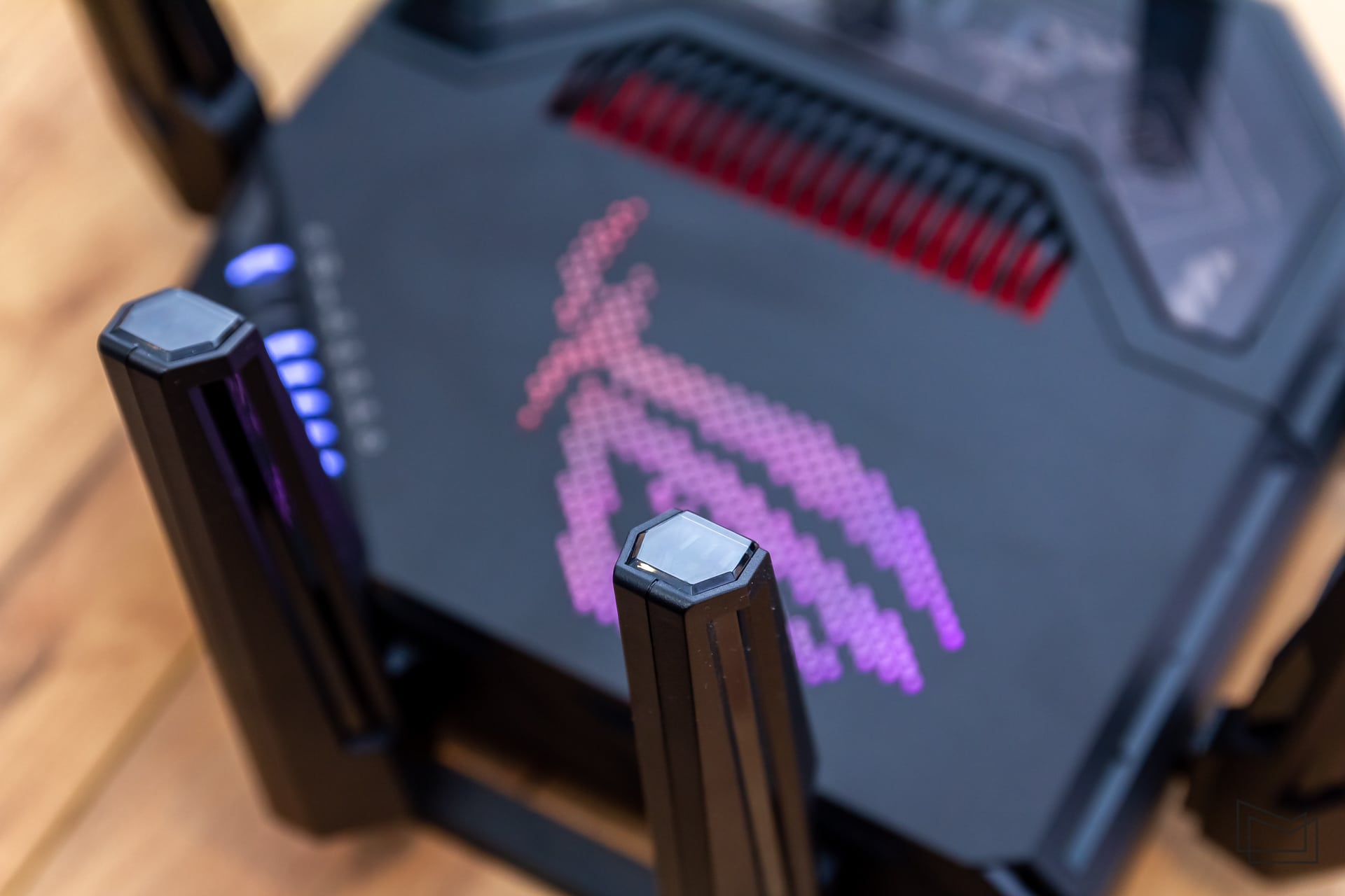 ASUS ROG Rapture GT-BE98 (14 of 21)