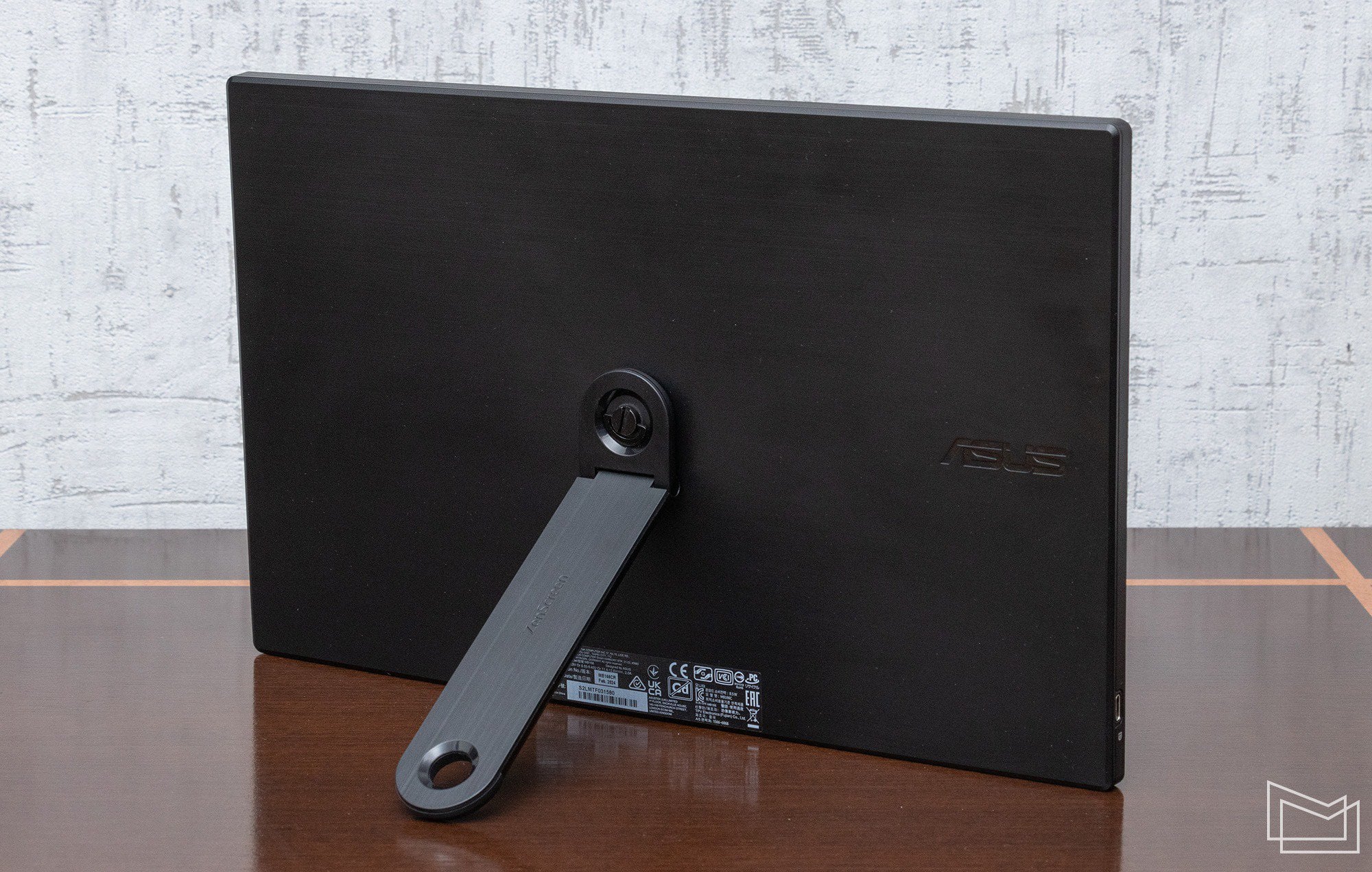 ASUS_ZenScreen_MB166CR_09