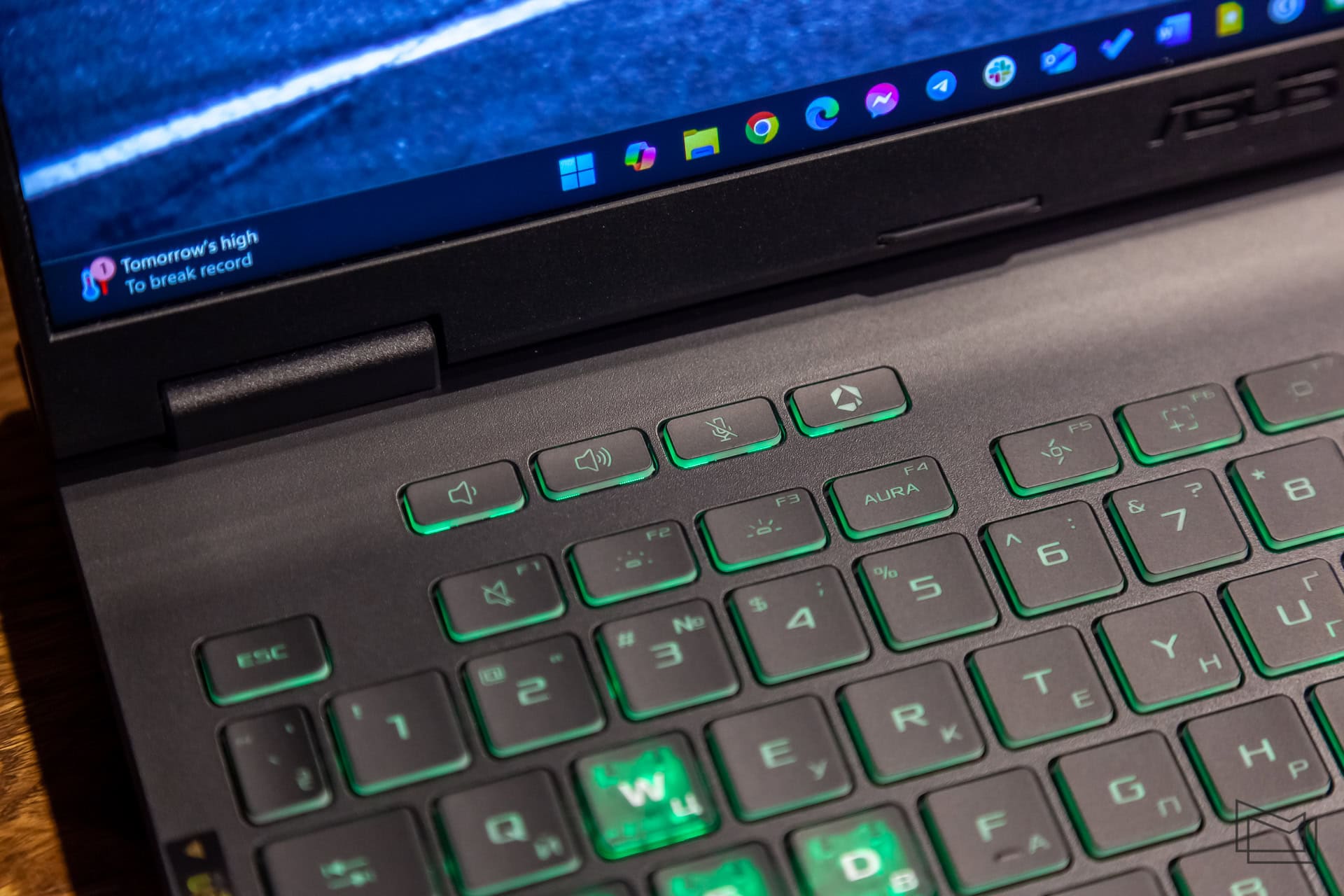 ASUS TUF Gaming A16 (2024) (10 of 26)