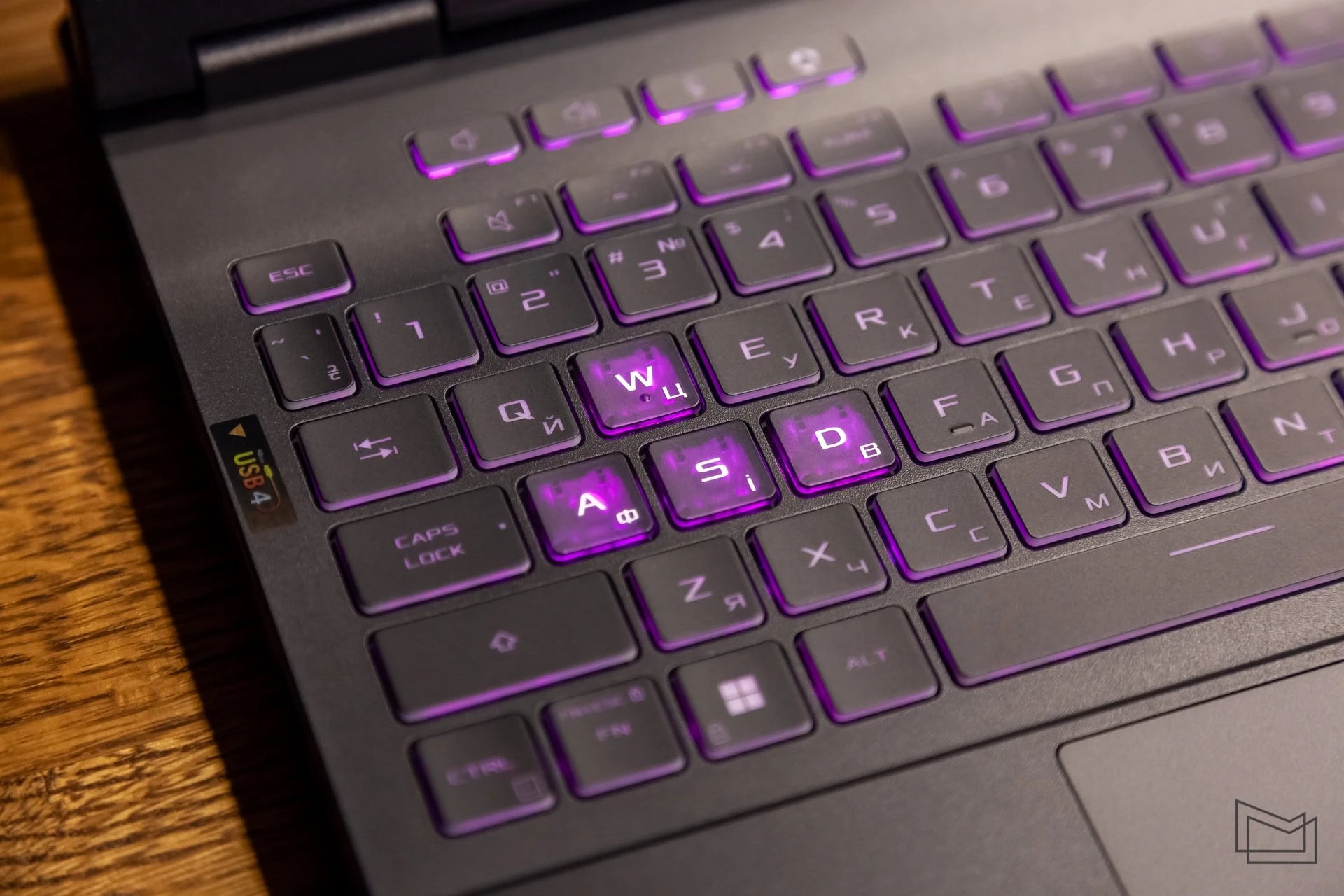 ASUS TUF Gaming A16 (2024) (9 of 26)