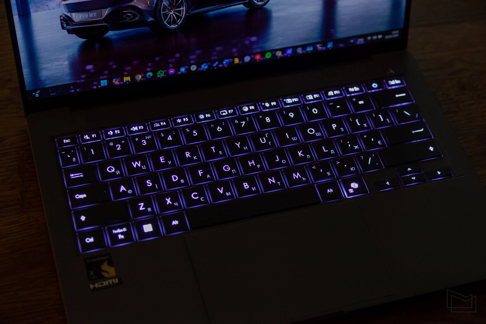 ASUS Zenbook A14 (UX3407RA) (7 of 26)