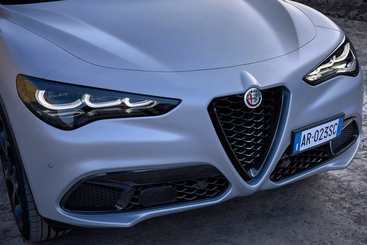 Alfa Romeo Stelvio 6