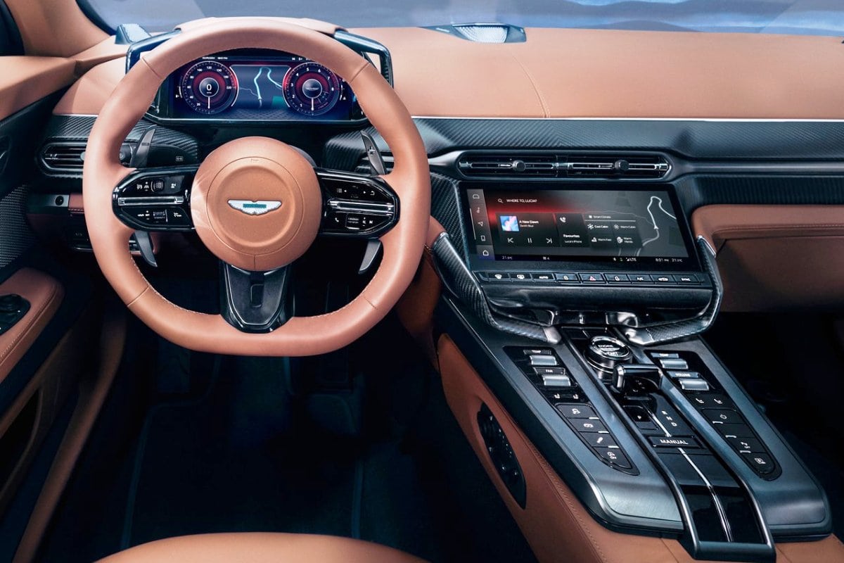 Aston Martin Vanquish inside