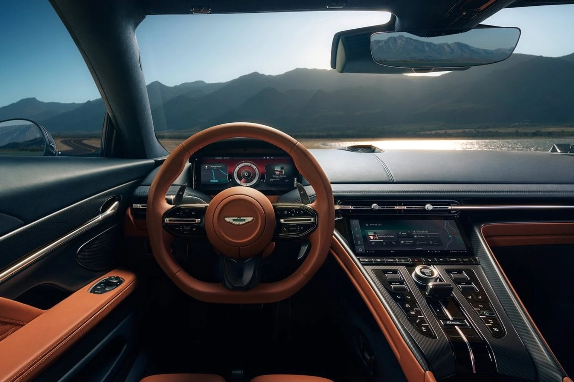 Aston DB 12 2024