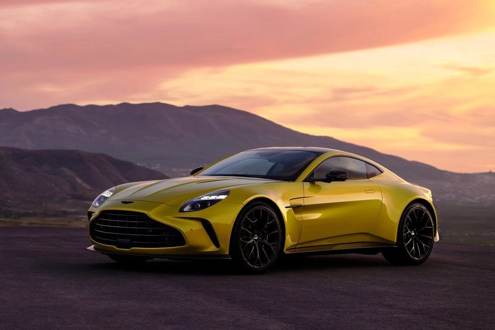 Aston Martin Vantage front
